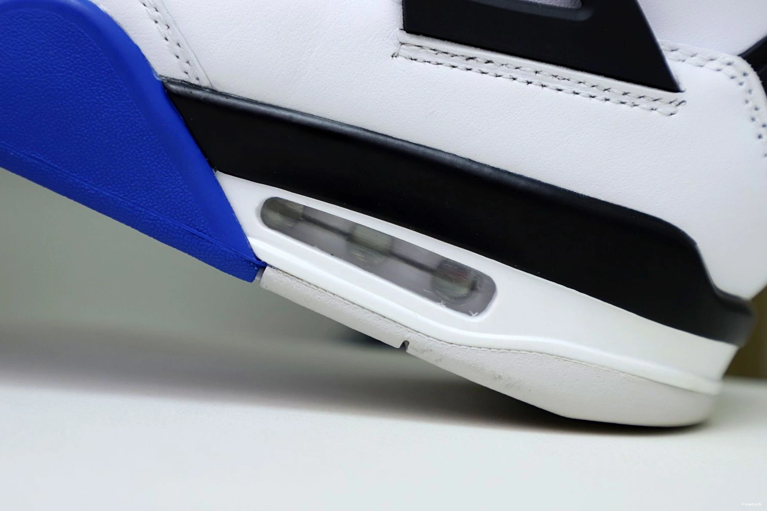 4 JORDAN MOTORSPORTS RETRO AIR 0123